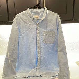 Men’s American Eagle Chambray Button Down Shirt